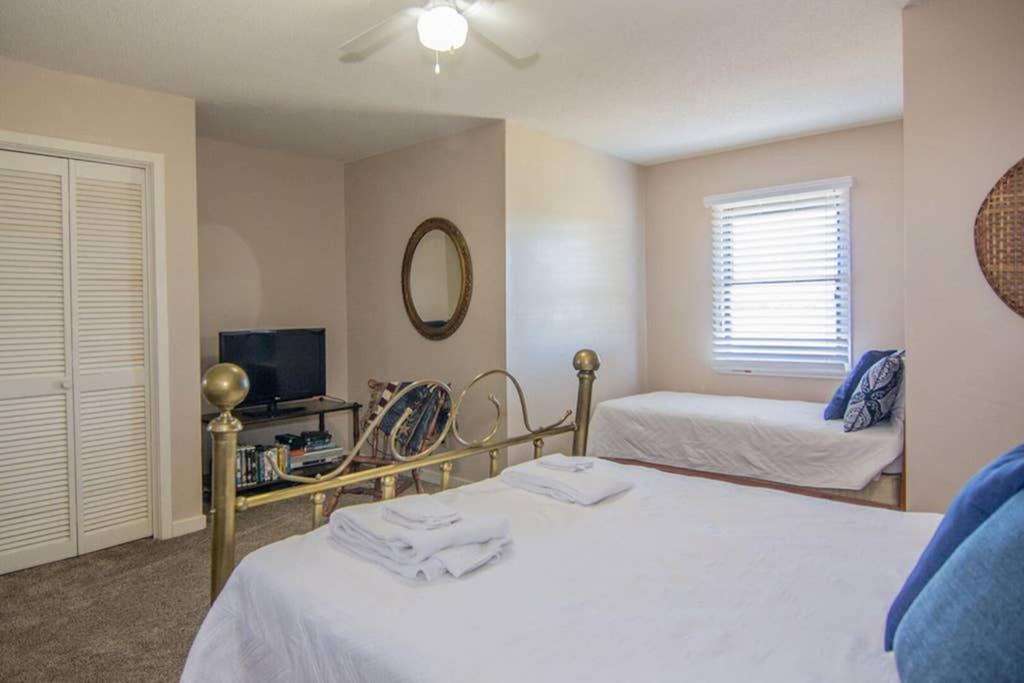 Harbor Island Pelican Point Unobstructed Beach Views Beach Access Out Back Door! מראה חיצוני תמונה